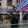 Michael Jordan Statue