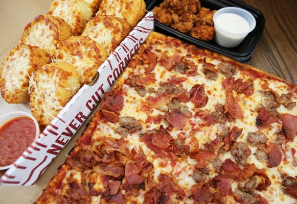 Ledo Pizza by null