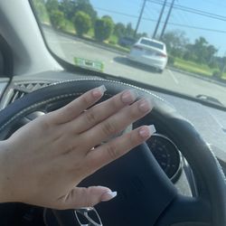 Vivian's Nails & Spa