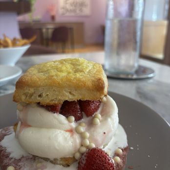 Roxanne - Strawberry Shortcake - New American Near Me - Philadelphia, Pennsylvania Roxanne - Strawberry Shortcake - New American Near Me - Philadelphia, Pennsylvania