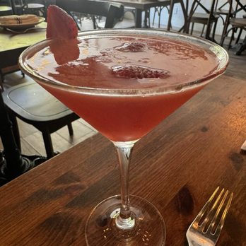 Cafe Alaia - Milano cocktail - Italian Near Me - Scarsdale, New York Cafe Alaia - Milano cocktail - Italian Near Me - Scarsdale, New York