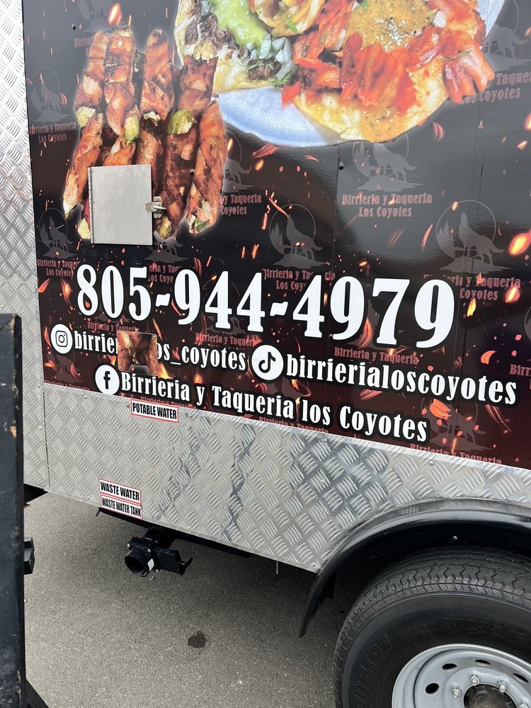 Birrieria Y Taqueria Los Coyotes