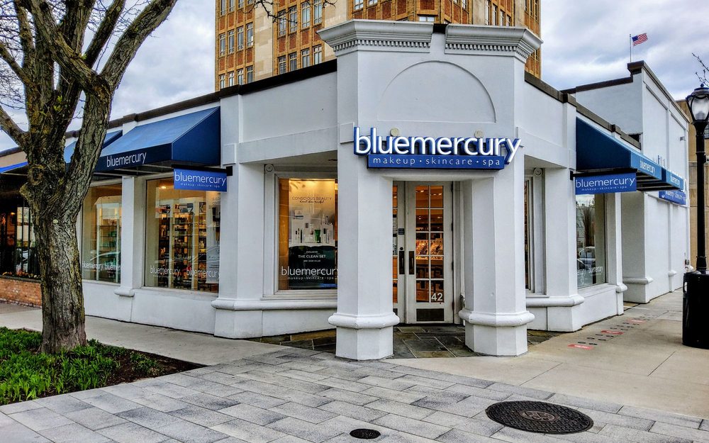 Bluemercury Logo