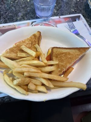 The Colonnade Diner, Restaurant & Catering by null