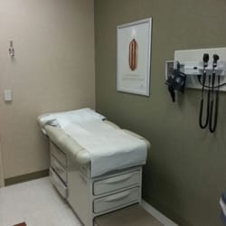 Mecklenburg Medical Group - Treatment room