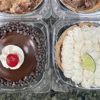 Michele's Pies - Boston Cream and Key Lime Minis - Bakeries Near Me - Norwalk, Connecticut Michele's Pies - Boston Cream and Key Lime Minis - Bakeries Near Me - Norwalk, Connecticut