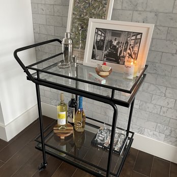 Make It Clean Now - Bar - Home Cleaning Near Me - Los Angeles, California