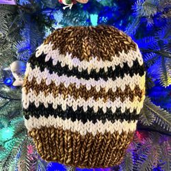 Fiber Fever - Yarn from Fiber Fever for a gift. The shop owner met me after hours so I could get this gift made in time!