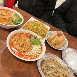 Lo Yumhmie Foods - 13. Curry Noodle Soup 04. Fried Rice Papaya Salad Chicken egg rolls