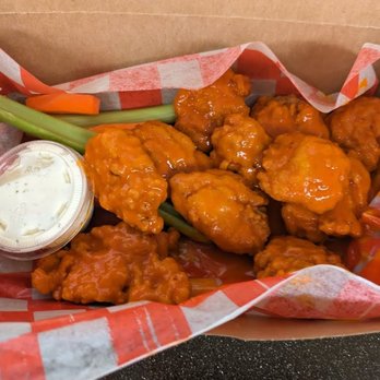 Home Run Inn - Boneless wings (10 pcs.) - this one was doused in buffalo sauce with a side of ranch dip. - Pizza Near Me - Chicago, Illinois Home Run Inn - Boneless wings (10 pcs.) - this one was doused in buffalo sauce with a side of ranch dip. - Pizza Near Me - Chicago, Illinois