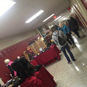Brookfield East High School - Middle Schools & High Schools Near Me - Brookfield, Wisconsin Brookfield East High School - Middle Schools & High Schools Near Me - Brookfield, Wisconsin