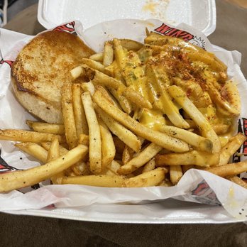 Wing Daddy's Sauce House - Sloppy queso burger - Chicken Wings Near Me - San Antonio, Texas Wing Daddy's Sauce House - Sloppy queso burger - Chicken Wings Near Me - San Antonio, Texas