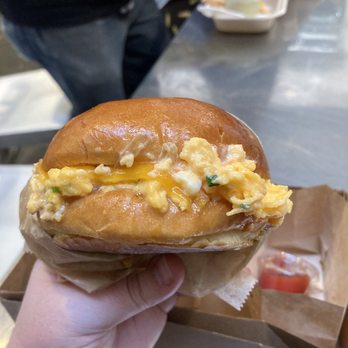 Eggslut - Fairfax - Breakfast & Brunch Near Me - Los Angeles, California
