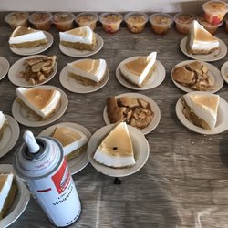 Grand View Grill & Bar - Thanksgiving buffet dessert table