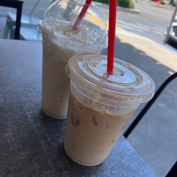 Café Amor - Left: Blended White Mocha Right: Ice Vanilla Latte - Desserts Near Me - Spring Valley, California
