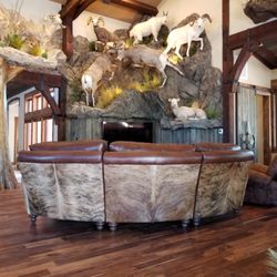 Wade's Furniture