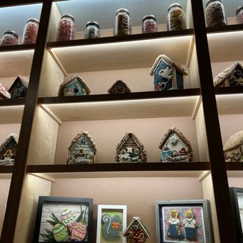 The Gingerbread Factory - Display - Bakeries Near Me - Leavenworth, Washington