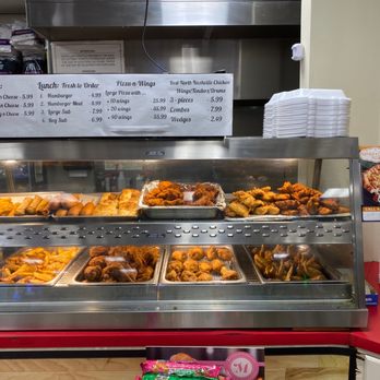 EZ Mart - a variety of food items on display - Sandwiches Near Me - Nashville, Tennessee
