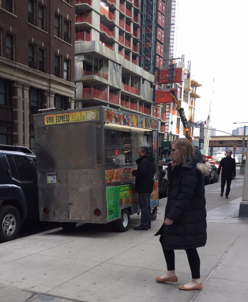 HALAL GYRO EXPRESS Updated September 2024 William St Maiden Ln, New