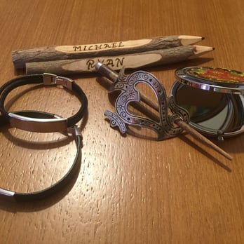 Sahara Sunset by Diamond Resorts - Their weekly CRAFT SALE today at da Pool Deck. JEWELRY, custom Wooden Burnt Engravings, Custom Engravings on Leather Bands - Hotels Near Me - Benalmádena, Massachusetts