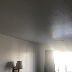 Westward Inn - Freshly-painted room