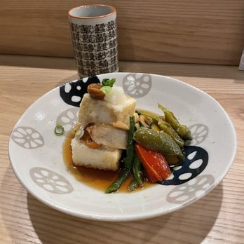 Sushi Kappo Toraya - Sushi Bars Near Me - Arlington, Massachusetts