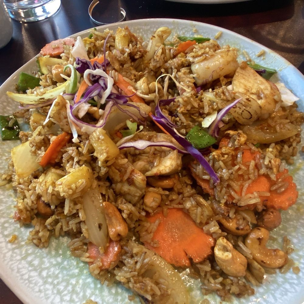 Chicken and shrimp Pad Prik King Chicken and shrimp Pad Prik King