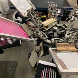 Manual screen printing