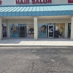 SunStreaks Salon - The new Aldi plaza