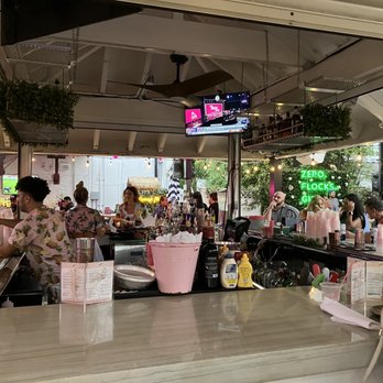 Throw Social - Delray Beach - Outside patio - Music Venues Near Me - Delray Beach, Florida Throw Social - Delray Beach - Outside patio - Music Venues Near Me - Delray Beach, Florida