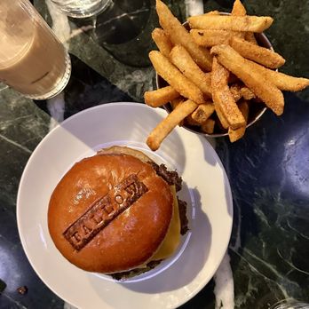 Fallow - Dairy Cow Burger and Fries with Kombu Seasoning - British Near Me - London, XGL