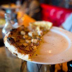 Centro Woodfired Pizzeria - Pollo Bianco