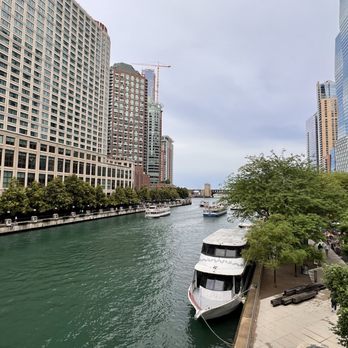 Chicago Riverwalk - Landmarks & Historical Buildings Near Me - Chicago, Illinois