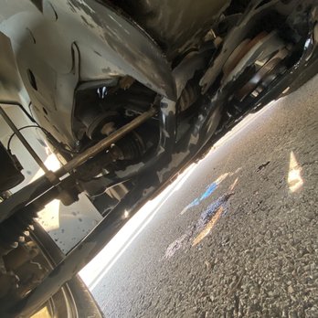 Take 5 Oil Change - Under vehicle - Oil Change Stations Near Me - Oklahoma City, Oklahoma