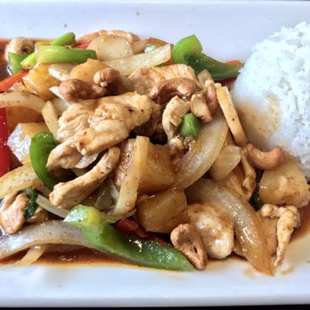 Manow Thai Kitchen - Chicken cashew nuts at lunch box menu. - Thai Near Me - Newton, Massachusetts Manow Thai Kitchen - Chicken cashew nuts at lunch box menu. - Thai Near Me - Newton, Massachusetts