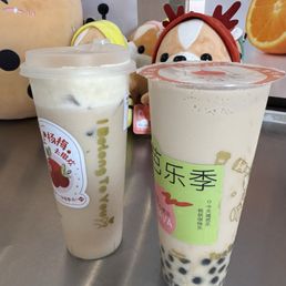Left: Milk Tea with Soybean Cheese Foam Right: Royal Milk Tea with Boba