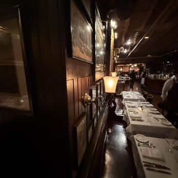 Keens Steakhouse - 2nd floor - Steakhouses Near Me - New York, New York Keens Steakhouse - 2nd floor - Steakhouses Near Me - New York, New York