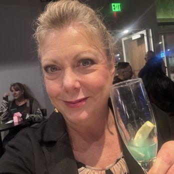 Elite Experience: White Rabbit Theater & Lounge - Cheers! - Yelp Events Near Me - Reno, Nevada