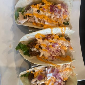 Bonchon Pearland - Korean Tacos - Chicken Wings Near Me - Pearland, Texas