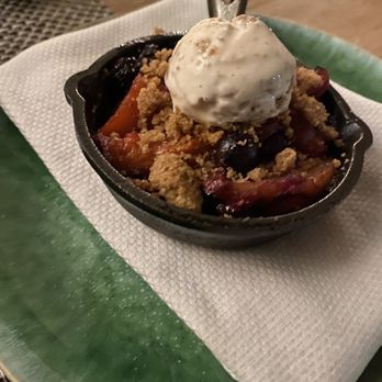Talula's Table - Peach Brambleberry Crisp with Graham Slam ice cream (Summer 2023 menu) - New American Near Me - Kennett Square, Pennsylvania