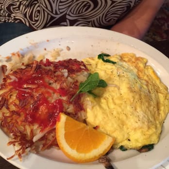 Foxy's Restaurant - Spinach and Mushroom omelette $10 - Diners Near Me - Glendale, California