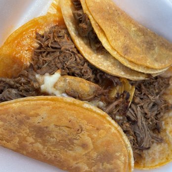 El Cabo Pepe's - Sample Platter - Tacos Near Me - Burbank, California El Cabo Pepe's - Sample Platter - Tacos Near Me - Burbank, California