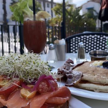 Goat Tree - Smoked salmon toast  , Lemon Ricotta Pancakes and Bacon, Bloody Mary - Cafes Near Me - Santa Barbara, California