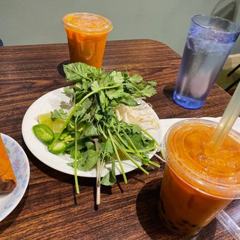 999 Phở - Bean sprouts, cilantro, mint, and jalapeños to share and Thai tea with boba - Vietnamese Near Me - Reno, Nevada 999 Phở - Bean sprouts, cilantro, mint, and jalapeños to share and Thai tea with boba - Vietnamese Near Me - Reno, Nevada