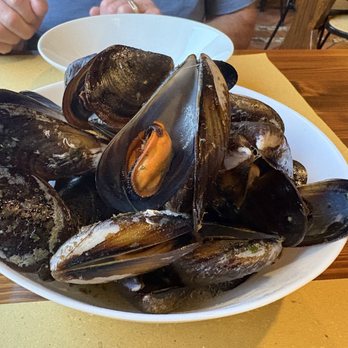 La Tana di Oberix - Mussels appetizer - Seafood Near Me - Venezia, VE La Tana di Oberix - Mussels appetizer - Seafood Near Me - Venezia, VE