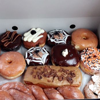 Legendary Doughnuts - Our dozen - Donuts Near Me - Auburn, Washington Legendary Doughnuts - Our dozen - Donuts Near Me - Auburn, Washington