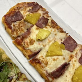 Bunnye Cafe - Hawaiian Flatbread - Cafes Near Me - Corona, California Bunnye Cafe - Hawaiian Flatbread - Cafes Near Me - Corona, California