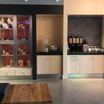Aloft by Marriott Columbus Westerville - Lobby refreshments - Hotels Near Me - Westerville, Ohio