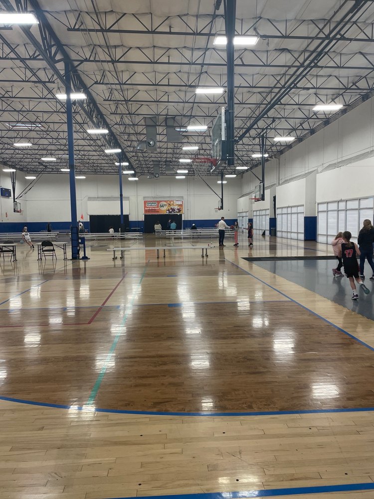 COURTSIDE BASKETBALL CENTER Updated August 2024 14 Photos & 32