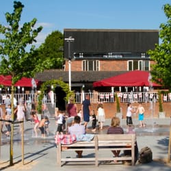 The Hampton Pub - The Hampton Pub